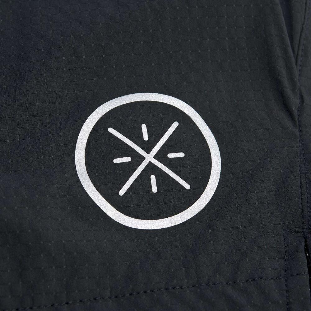 Li-Ning Männer Wade Serie Track Shorts 77.4% Nylon 22.6% Spandex li ning Futter Regular Fit Sport Fitness Shorts AKSQ051