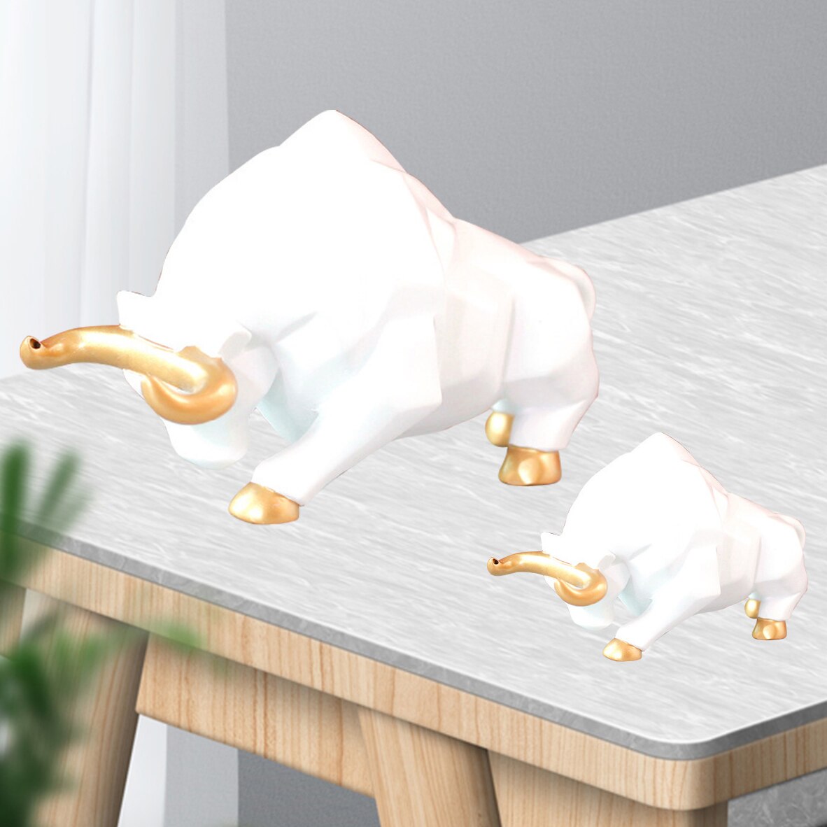 Resin Bull Statue Bison Sculpture Home Decoration Nordic Style Abstract Animal Resin Crafts Desk Home Decor