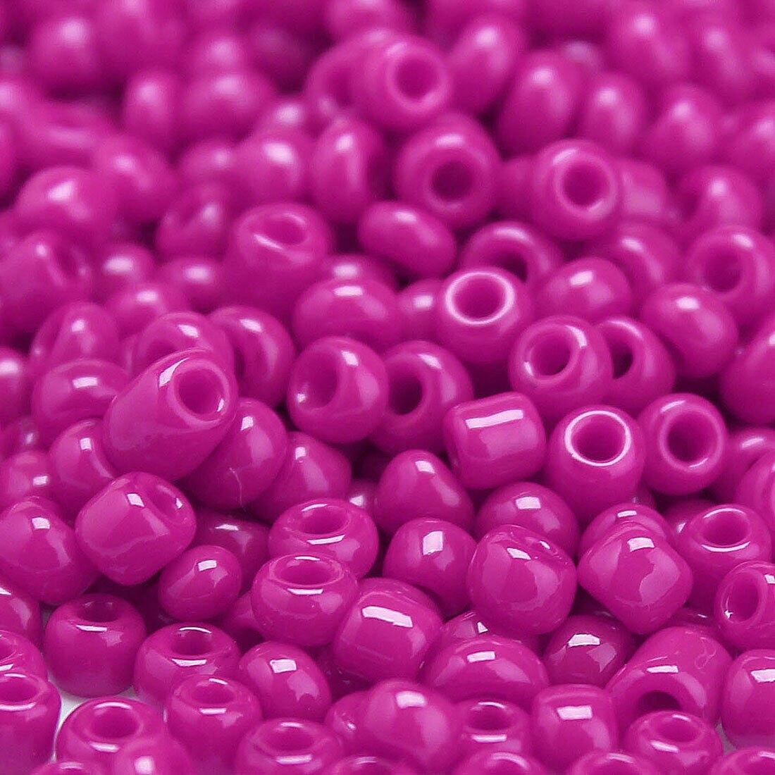 1000Pcs 2mm Czech Glass Bead Round Spacer Bead Bracelet Necklace DIY Material Jewelry Making Bead: rose red