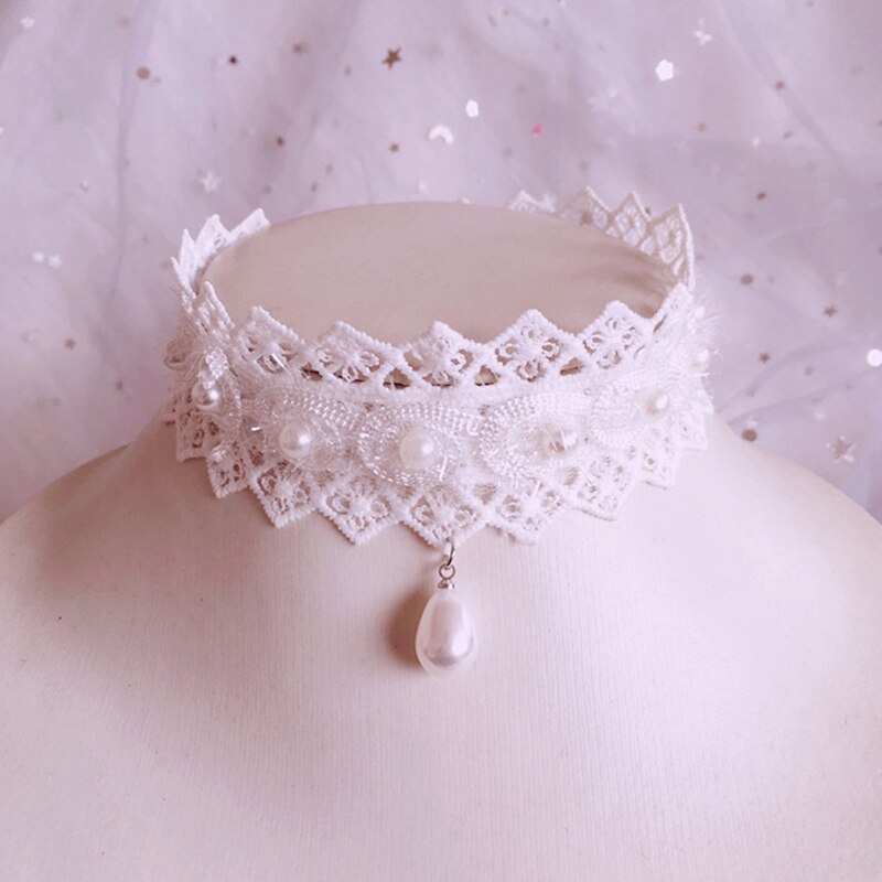 Collier à perles princesse Lolita, dentelle, ras du cou, chaîne de clavicule: Pearl decoration