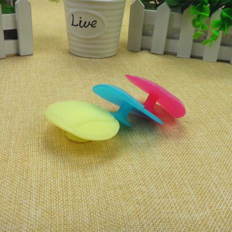 Hzirip 3 Colors Newborn Baby Soft Silica Gel Healthy Shampoo Brush Massage Bath Brush Soft Brush Infant Body Hair