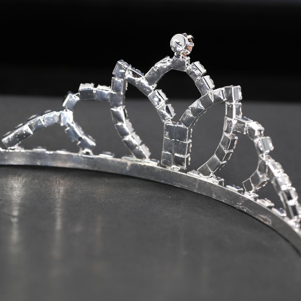 Wedding Bridal Silver Crystal Crown With Comb Tiaras Headdress Wedding Party Ceremony Crown Bride Hair Accessories HG08