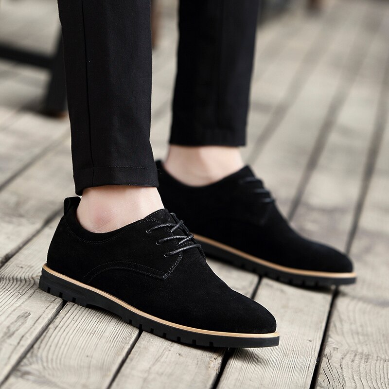 Schwein Wildleder Geschäft Schuhe Männer Elegante Neue Formale Schuhe Mann Hochzeit Schuhe Spitze hoch Solide Neue Jahr Schuhe für männer