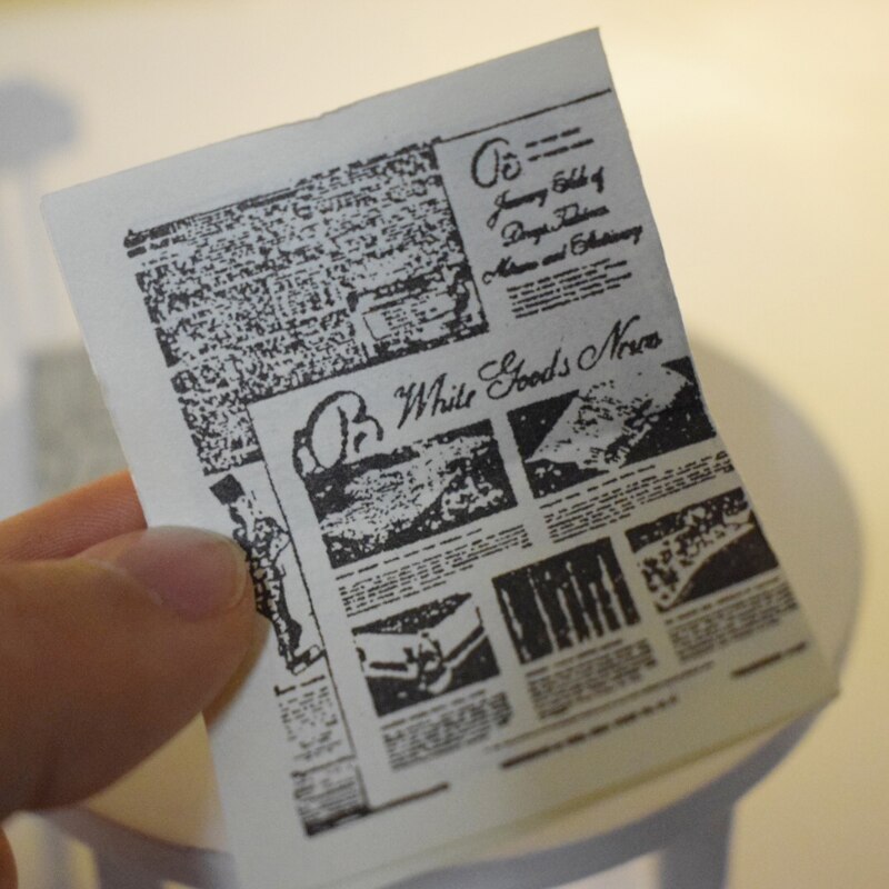 2 Set Miniatuur Poppenhuis Krant Mini Pretend Play Woondecoratie Accessoires Speelgoed