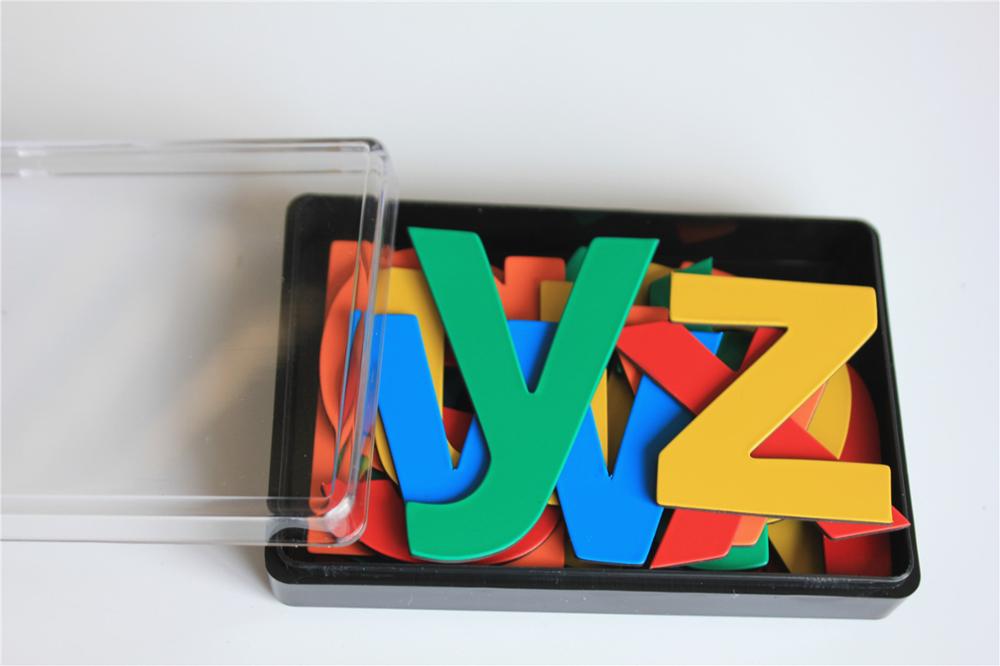 26 alfabetiske magnetiske bogstaver az køleskabsmagneter til baby børn uddannelse legetøj magnetisk klistermærke klasseværelset hjem undersøgelse supplerer: Bland farve små bogstaver