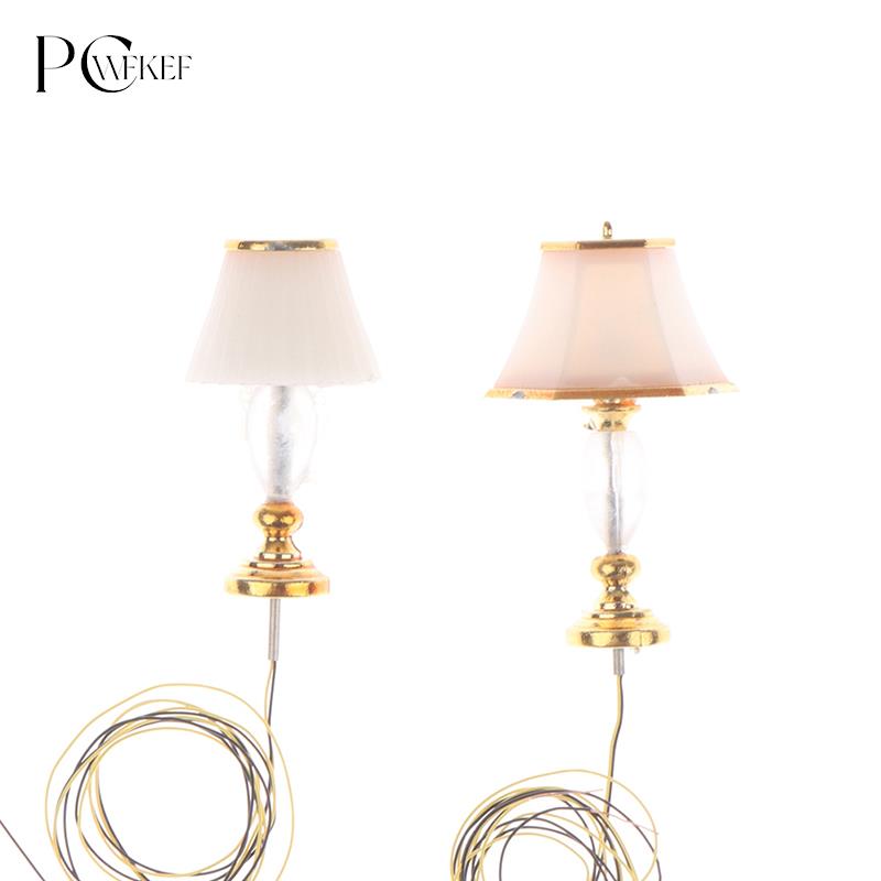 Antike Puppenhaus Miniatur möbel Mini Stehlampe Nacht LED Lampe Licht Tisch lampe mit Batterie kasten Puppenhaus Zubehör