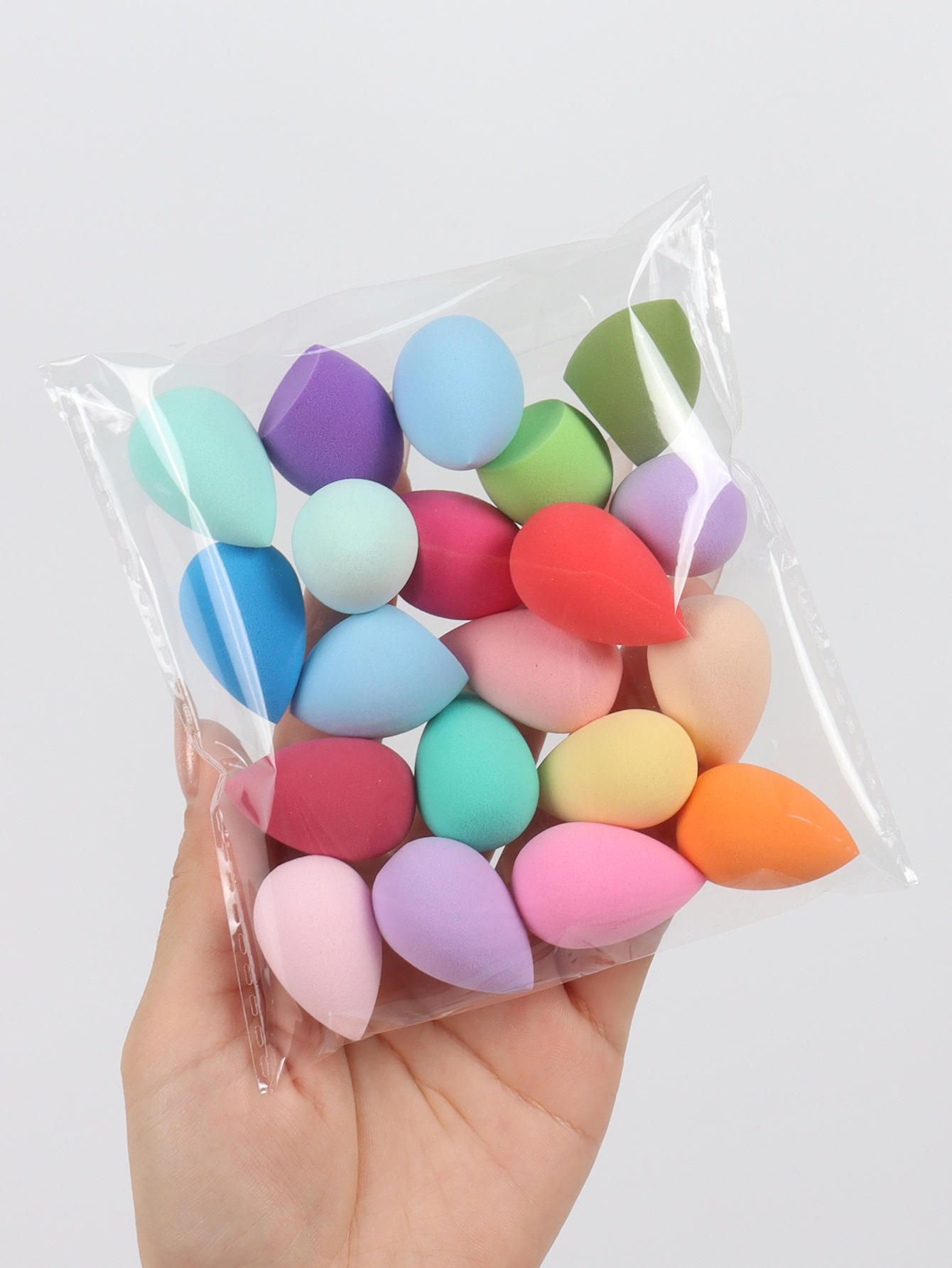 Mini Random make-up eieren 10-20-50-100 pack. Willekeurige kleur en vorm, meerkleurige make-upspons, foundation gemengde schoonheidsspons, L: Overigen