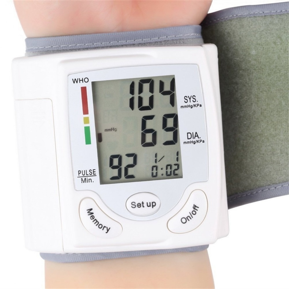 Automatische Digitale Lcd Display Pols Bloeddrukmeter Apparaat Heart Beat Rate Pulse Meter Meet Tonometer Gezondheidszorg