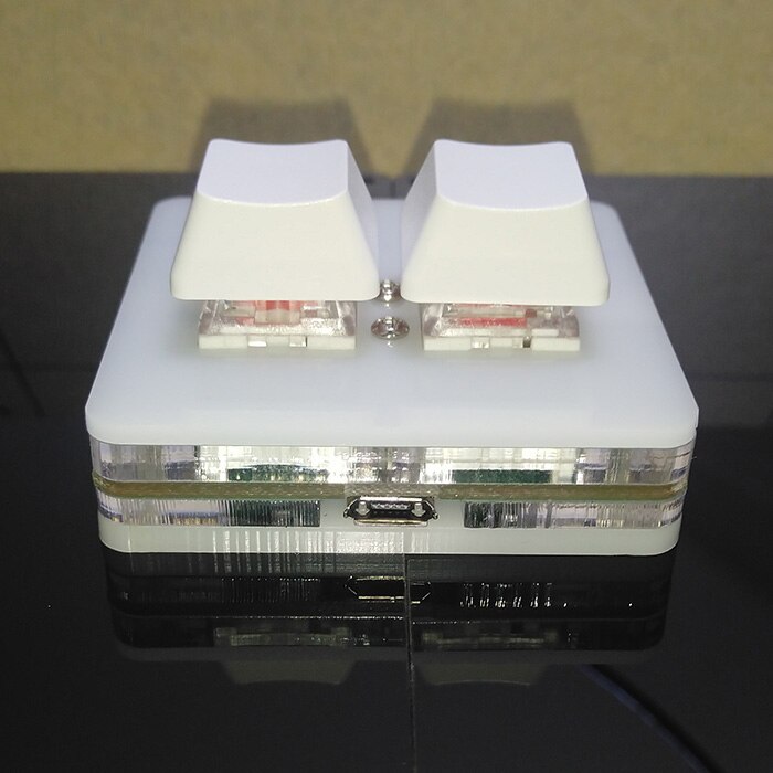 Shortcut Keyboard The Game Hangs Up and Automatically Clicks the Hardware Script One-key Switch