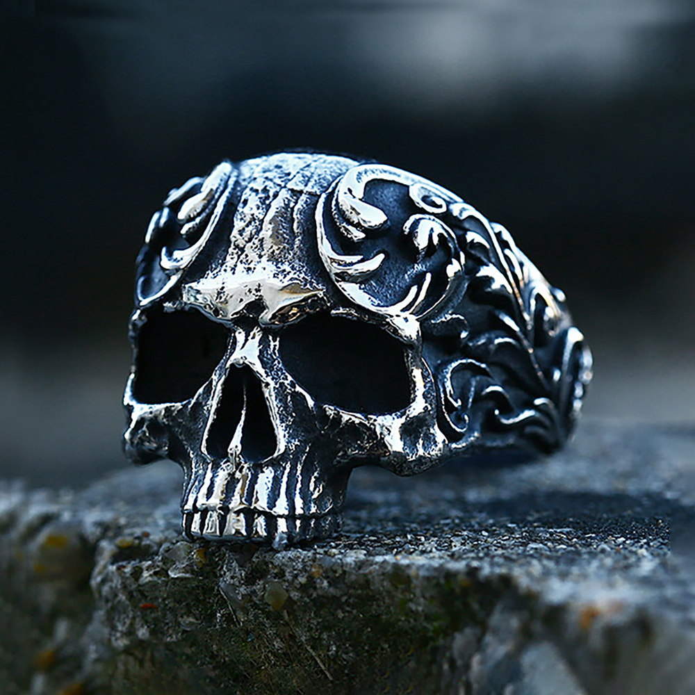 Anillo de calavera tallada gótica Vintage a la para hombres y mujeres, anillos de calavera de acero inoxidable 316L Punk Hip Hop, joyería de amuleto de motorista