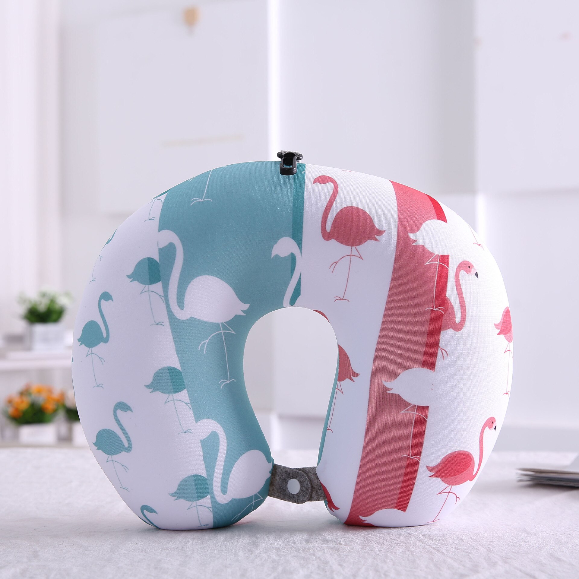 Flamingo U Shaped Travel Pillow Particles Neck Pillow Animal Printing Car Headres Super Soft Comfortable Pilow 32*32CM 1Pcs: COLOR 5