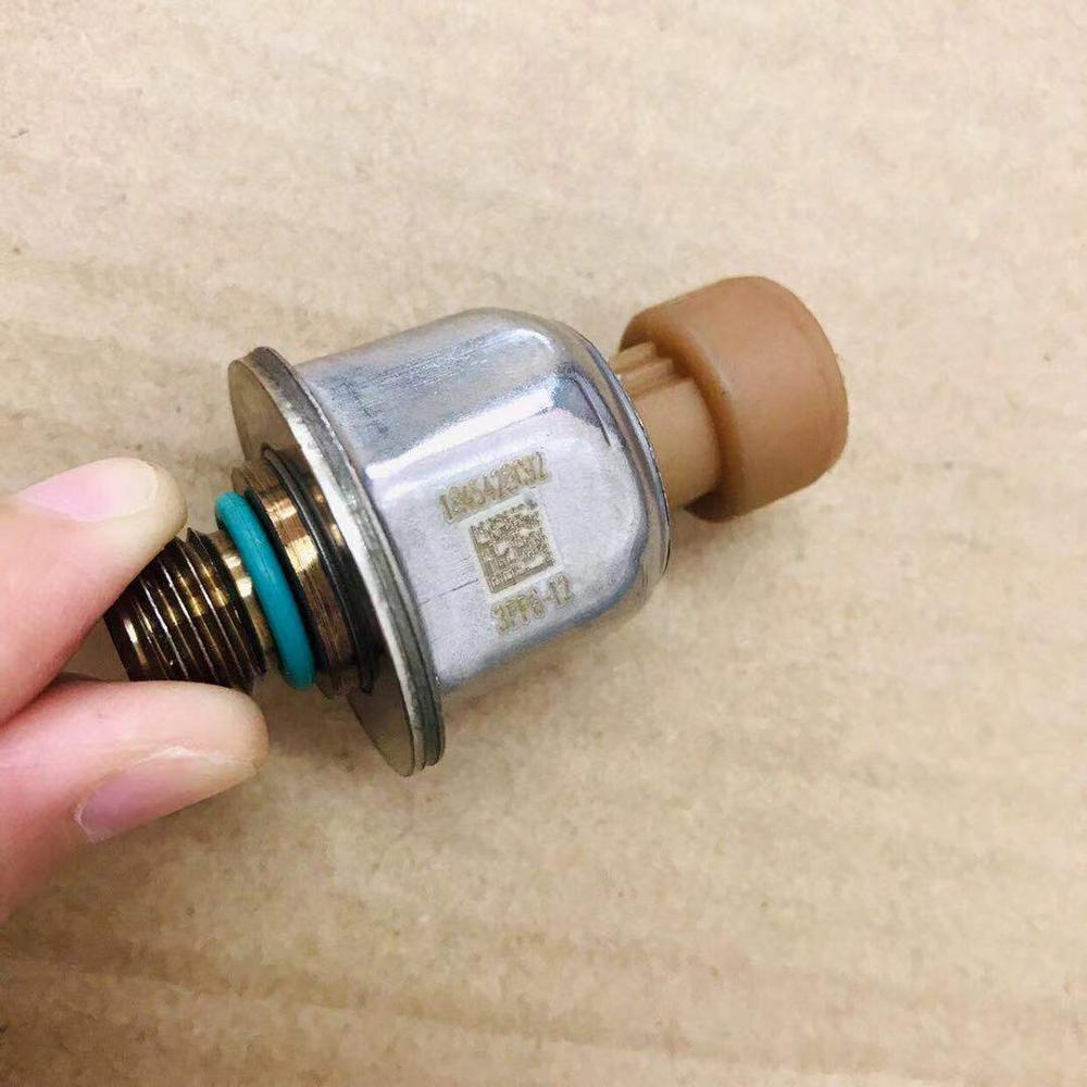 1pieces Diesel Engine Truck Fuel OE 1845428C92 4C3Z9F838A 3PP6-12 Fuel Pressure Sensor for Fords 04-07 6.0L 3pp612