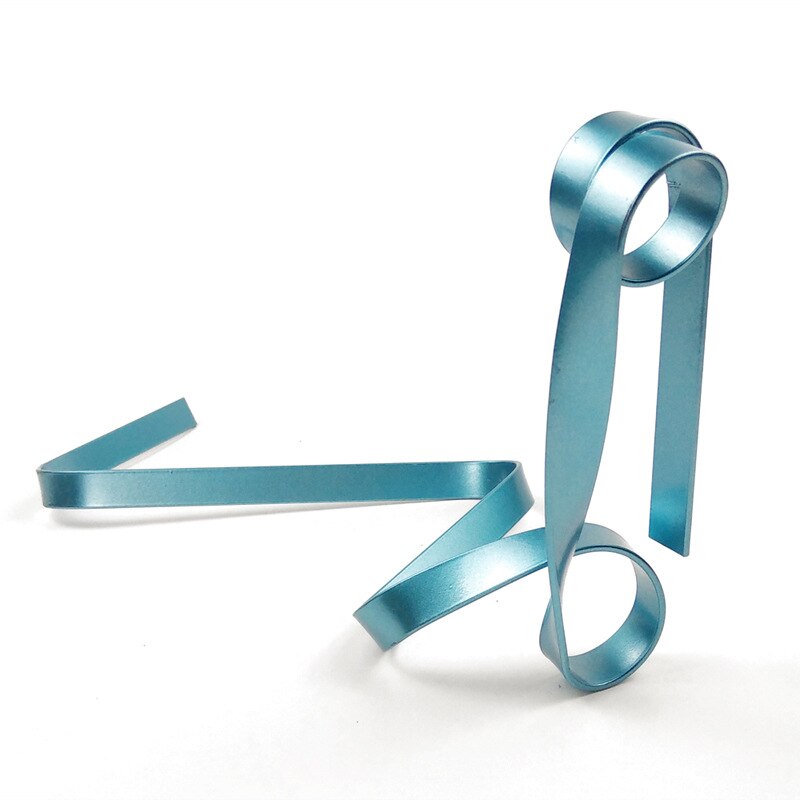 Magic Wine Bottle Racks Holder Stand Metal Iron Red Silk Ribbon Shaped Cabinet Display Ornaments Dinner Decoration Bar Kitchen: blue