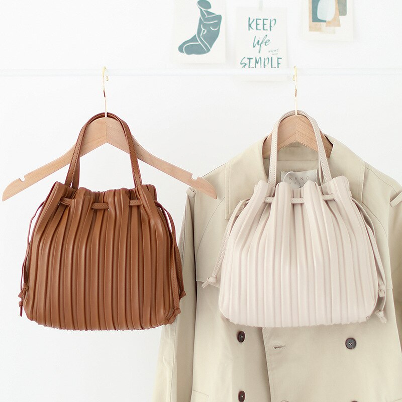 Doudou, koreanische, vielseitige retro-handtasche mit falten, schlichte, lässige schultertasche aus weichem leder, ausländischer stil, zaumzeugtasche