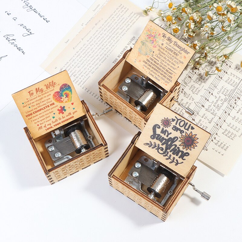 Wooden Hand Cranked Engraved Music Box Happy Birthday For Festival