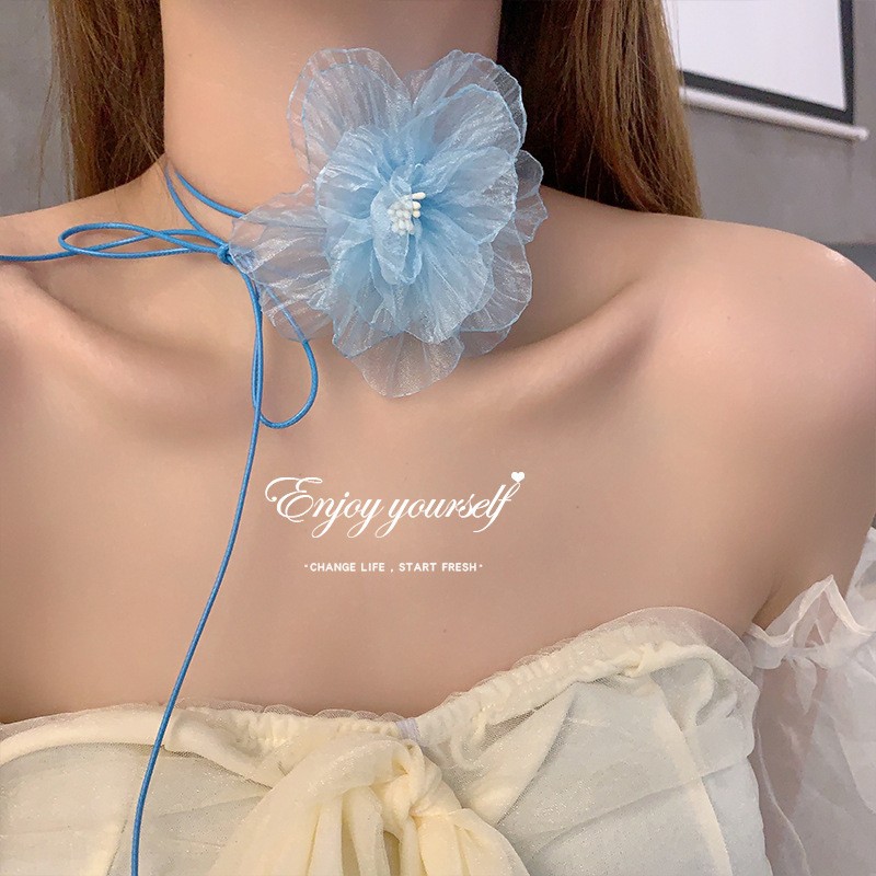 Blondehalskæde choker til kvinder blonde halsbånd krave blomst rose sommer vinter choker klub fest sexet smykker: Lysegul guldfarve
