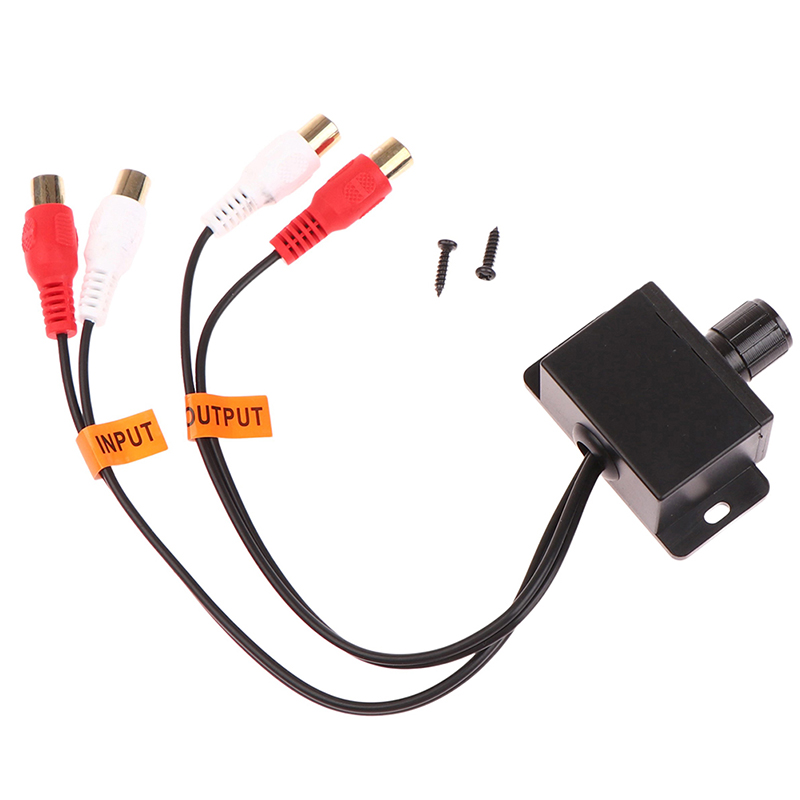 Auton vahvistin äänenvoimakkuuden säädin kaiutin bassosäädin auton äänentoiston vahvistin äänensäädin subwooferin vahvistin