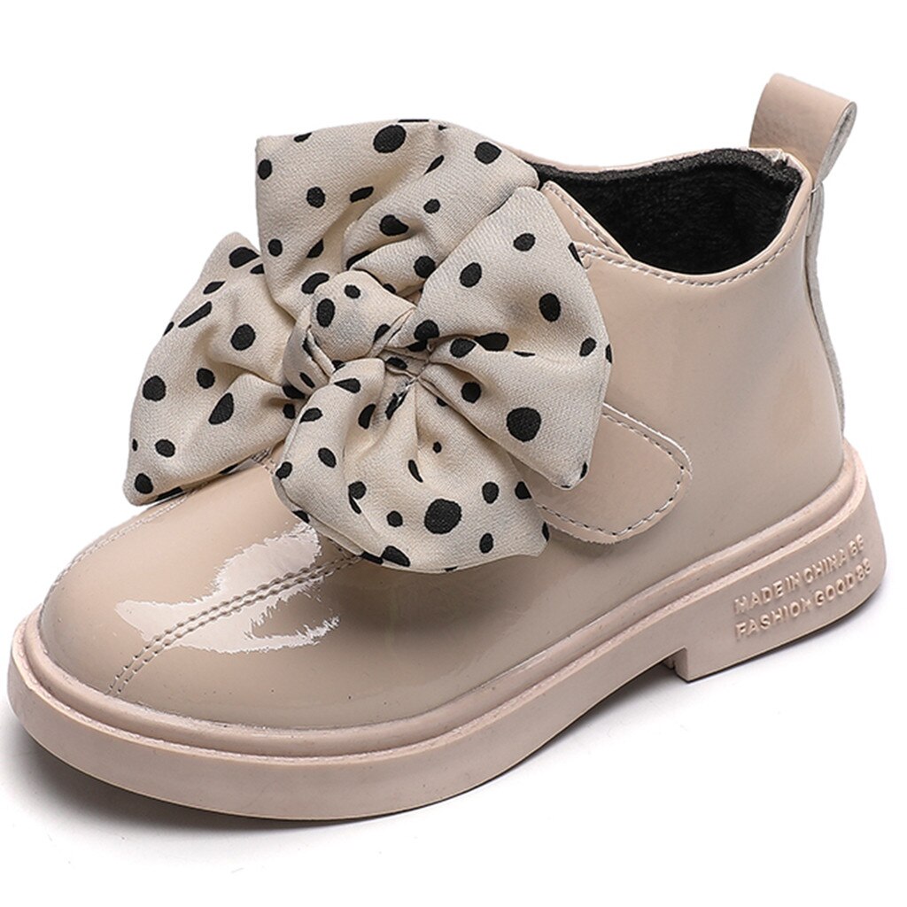 Dei bambini di Autunno Della Caviglia Stivali per Bambini Dolce Bowknot Della Piattaforma di Avvio Stivali di Cuoio dell'unità di elaborazione di Qualità Del bambino Del Capretto Ragazze Spogliatoio Del Partito di Stivaletti