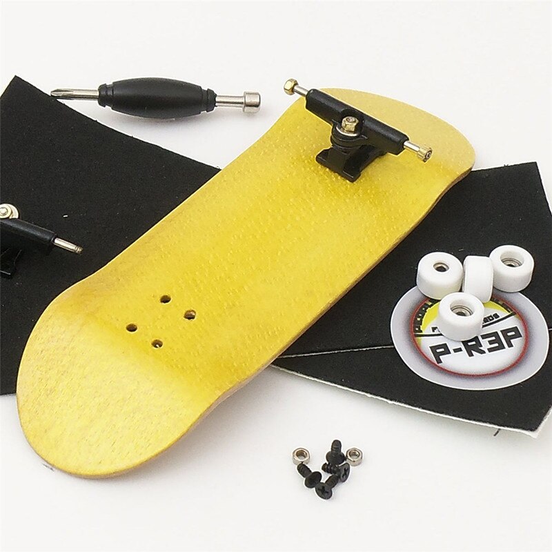Træ finger skateboards finger skate board træ basic fingerboard med lejer hjul skum skruetrækker: Gul