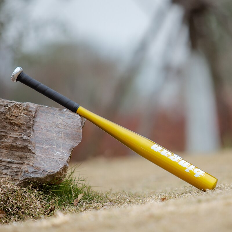 Los bates de béisbol de aluminio están disponibles en una variedad de colores: gold / 32 pulgadas (80-81 cm)