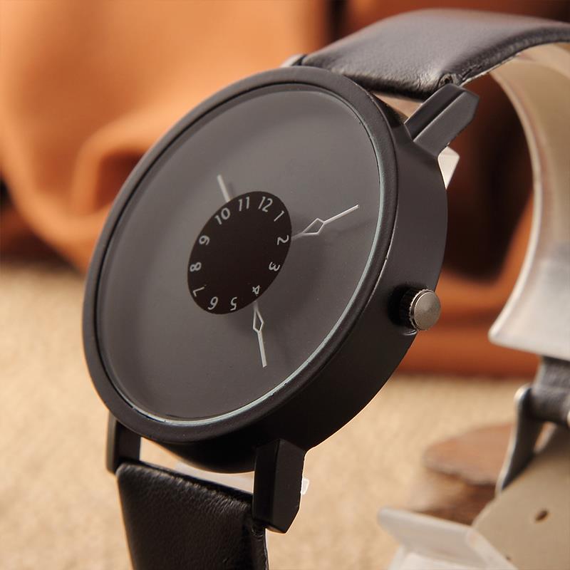 Unisex Minimalist Synthetic Leather Analog Quartz Couple Wrist Watch