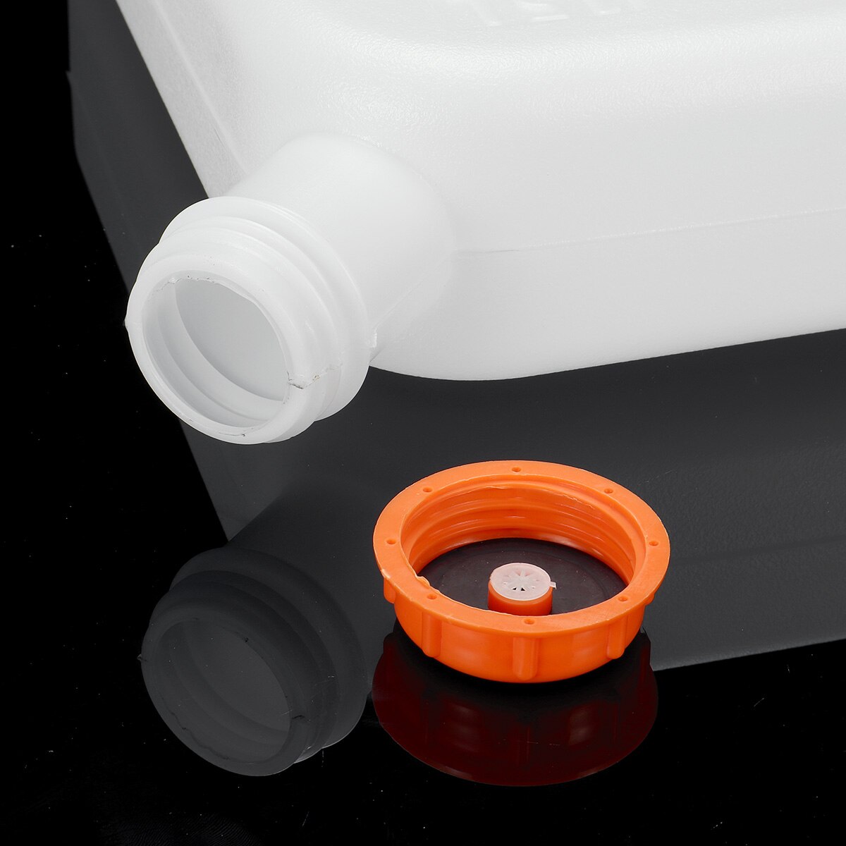 15L Plastic Fuel Tank Oil Gasoline Storage Canister Water Tank For Universal Car Truck Air Heater Parking Heater Accessories