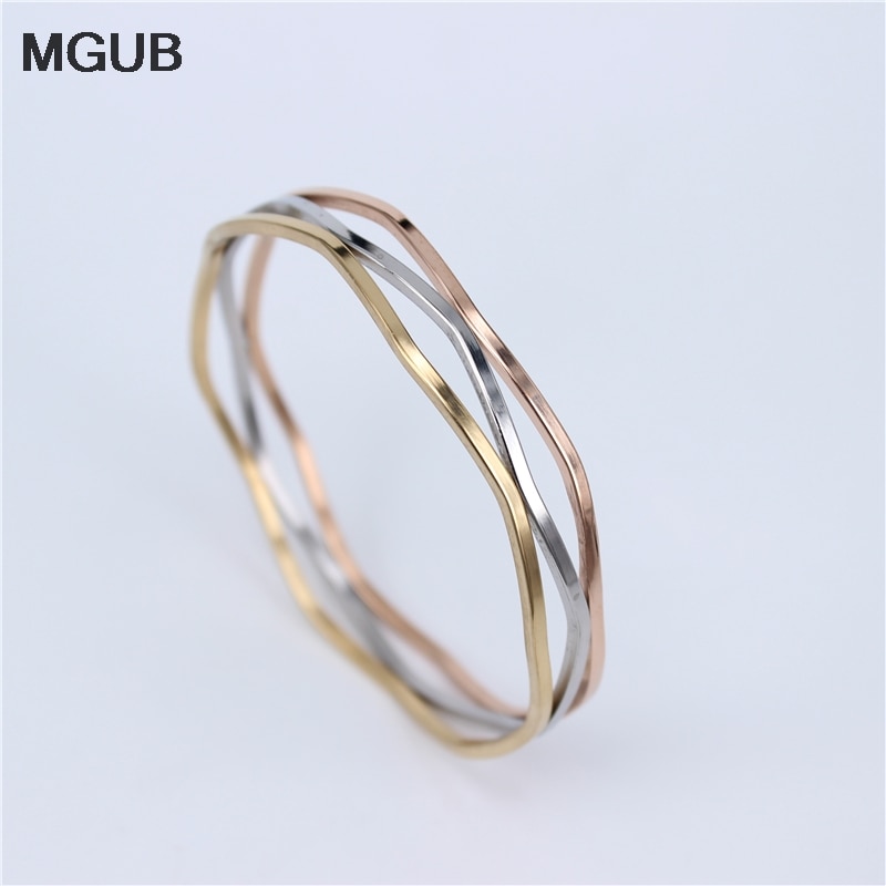 MGUB 3-color 316L stainless steel popular bracelet female smooth simple and comfortable to wear price LH351