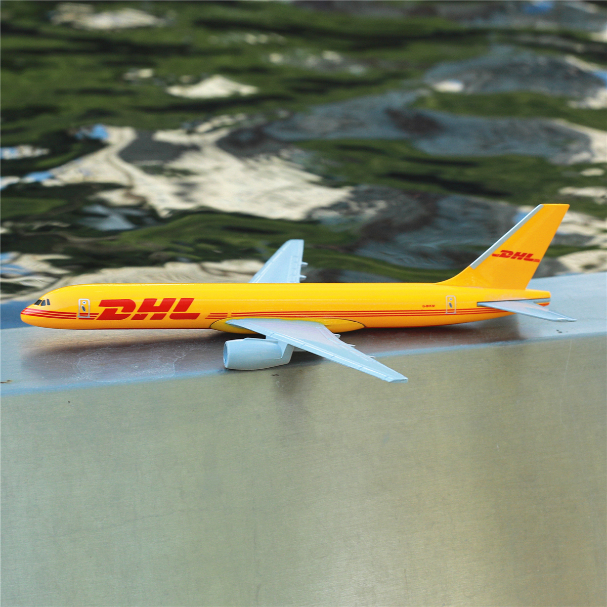 DHL Cargo B757 Aircraft Alloy Diecast Model 15cm Aviation Collectible Miniature Ornament Souvenir Toys