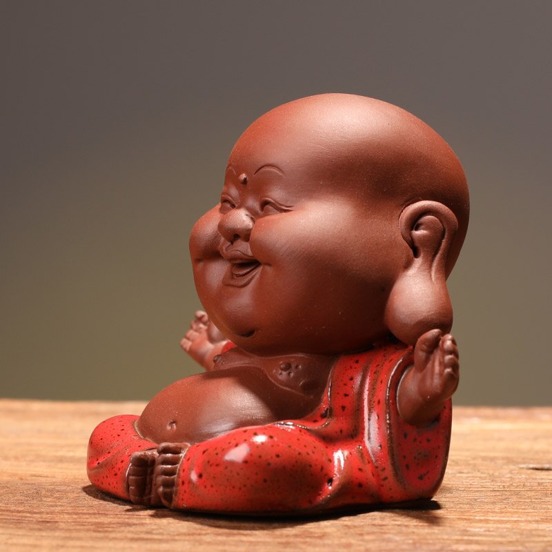 Hecho a mano púrpura arena lindo Maitreya Buda muñeco de monje adornos dedos té jugar té artesanía de mascotas