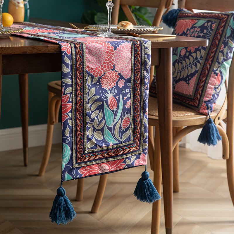 Nordic Light Luxury Style Embroidered Table Runner Home Dining Cloth: 30x220cm / Blue