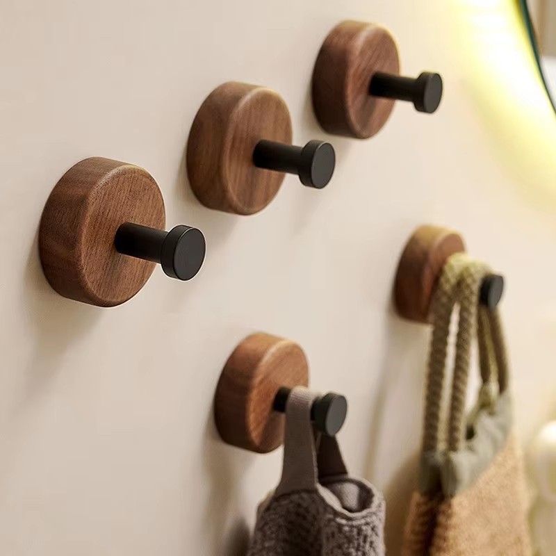 Ganchos autoadhesivos de madera maciza, colgador colgante de nogal, gancho de pared para baño, estante de almacenamiento de abrigos para dormitorio, gancho decorativo para llaves y toallas para el hogar