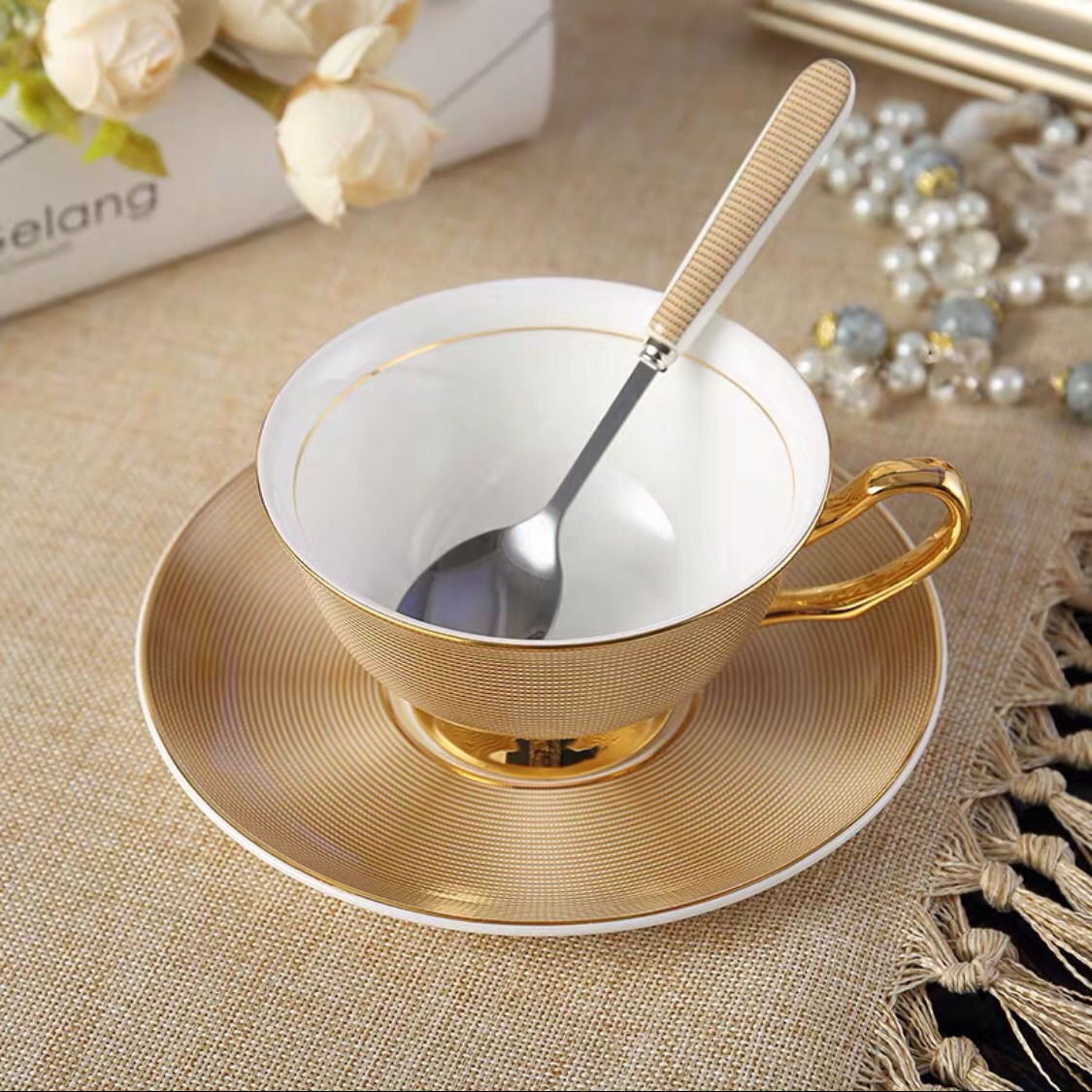 Europe Noble Bone China Coffee Cup Saucer Spoon Set 200ml Luxury Ceramic Mug Top-grade Porcelain Tea Cup Cafe Party Drinkware