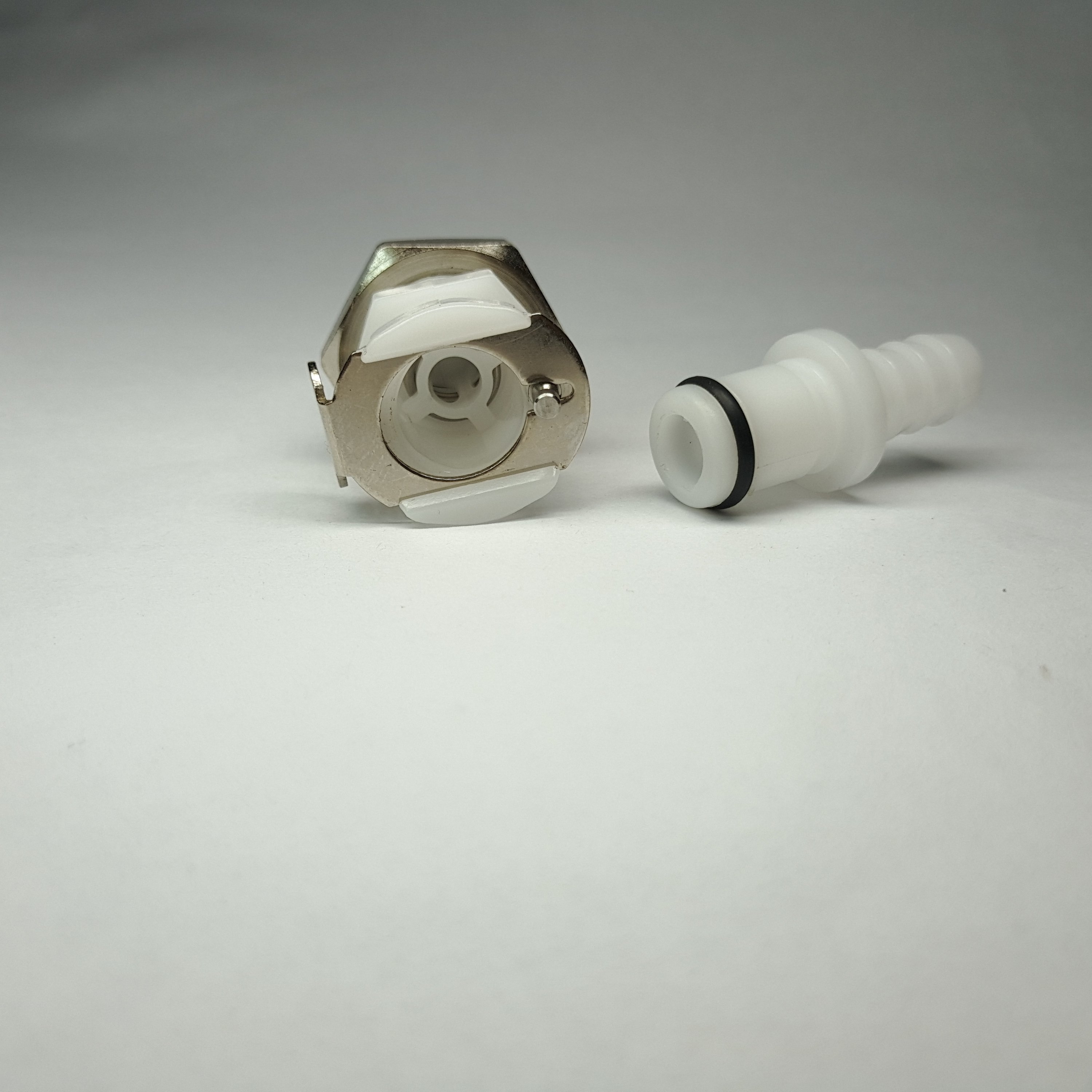 CPC Quick-Disconnect Hose Barb Quick Connector