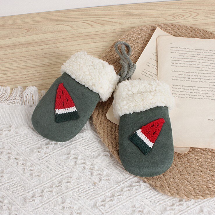 Kinderhandschoenen fruit borduurwerk winterhandschoenen voor meisjes en jongens geel groen grijs rood roze: Groente