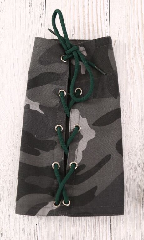 Parrot Anti-Scratch Shoulder Protector Hang Bird Anklet Toys Multi-Functional Pet Shoulder Pad Diaper Shawl for Small Medium: Gray Arm guard