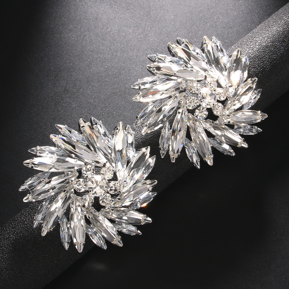 Pendientes grandes con forma de flor de sol y diamantes de imitación para mujer, joyería de para boda, Boutique, accesorios para pendientes con Clip