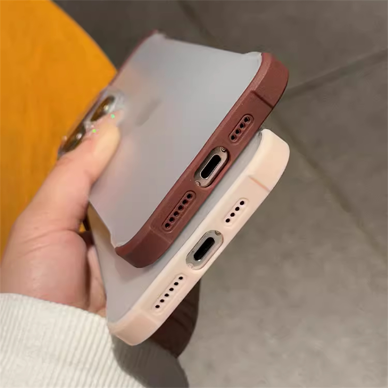 Funda de teléfono transparente mate ultrafina sin marco para iPhone 15Pro 14 13 12 15 Pro Max cubierta trasera translúcida de PC dura a prueba de golpes