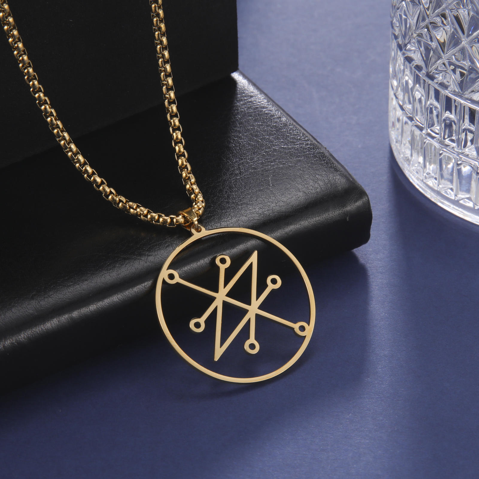 EUEAVAN Vintage Azazel Sigil Pendant Necklace Demonic Symbol Sign Necklaces Stainless Steel Seal of Solomon Amulet Charm Jewelry: Light Yellow Gold Color
