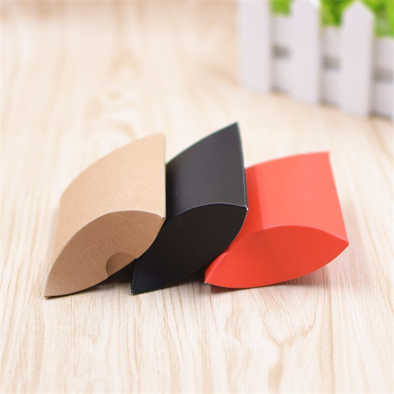 10 stücke Kissen bilden Süssigkeit Kasten Schwarz Kasten Verpackung Hochzeit Geburtstag Karton Dragee Cookie Taschen Taschen Verpackung Liefert