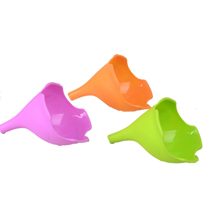 Embudo de plástico con forma de elefante para la cocina, utensilio de cocina portátil, plegable, bonito, 1 unidad, 0338