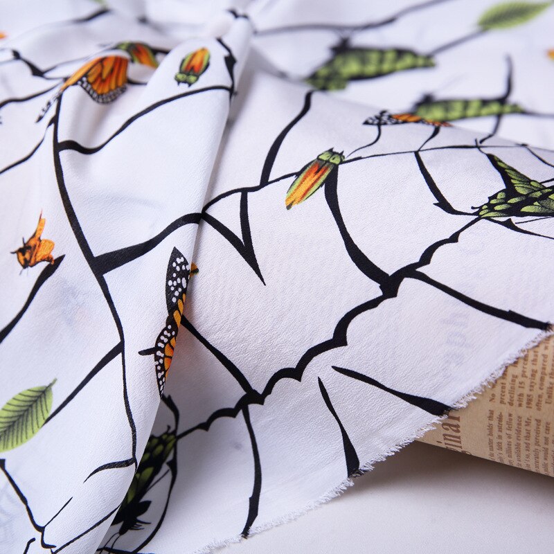 100% mulberry silk crepe de chine fabric cloth per meter butterfly printed anti-wrinkle shirt dress fabric express