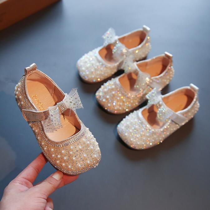 Spring Children Shoes Girls Flat Heel Princess Dance Sandals Kids Shoes Glitter Leather Girls Party Dress Wedding Shoes