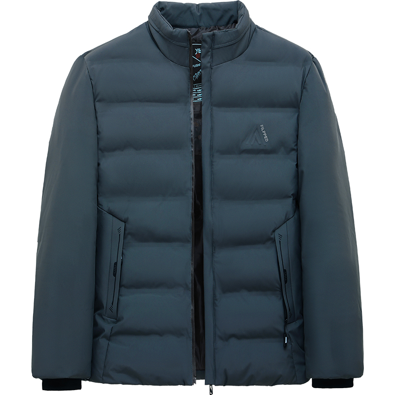 Herrejakke i dunbomull – vindtett og varm, ståkrage, bølgesømmer, ribbede mansjetter og skjulte lommer med glidelås