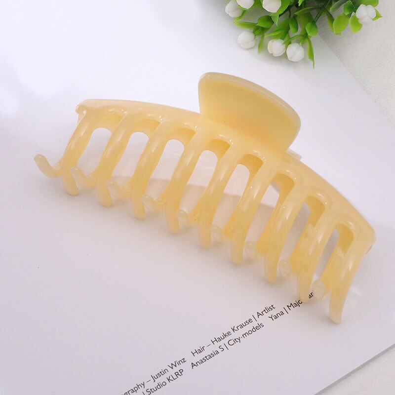 Koreaanse Acryl Haarspelden Grote Haar Claws Clip Geometrische Barrette Krab Snoep Kleur Shark Clip Paardenstaart Bad Clip Haar Accesoires: YELLOW