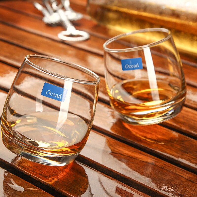 Underholdende cubanske hav serie whisky kop kegle tumbler roterbar whisky vin glas thule nmd verre vidro gafas xicaras copo: 2 stk kopper