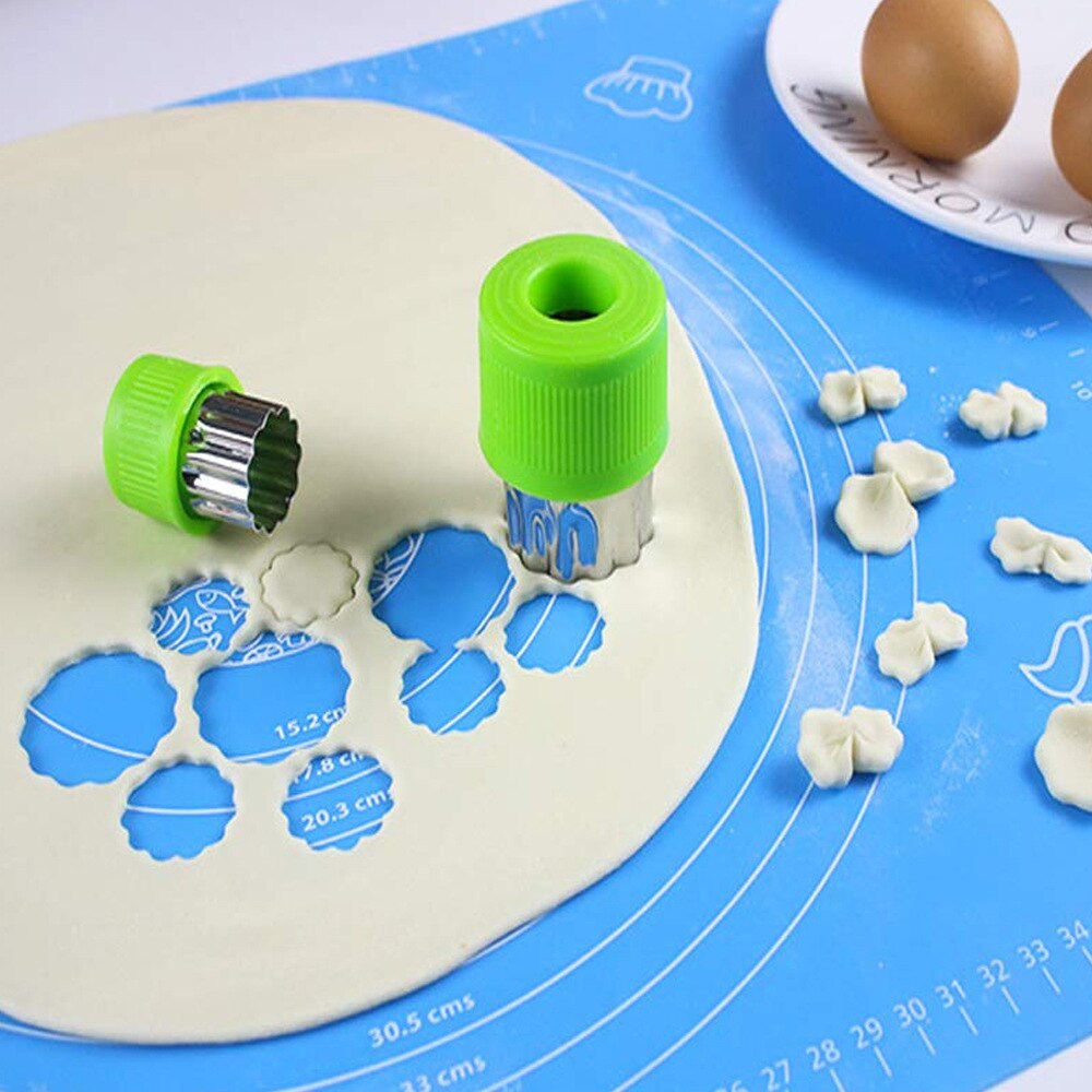 Mat For Rolling Dough Non-Stick Silicone Pastry Board Non-Slip High Temperature Resistance With Size Pattern Fondant Baking Tool
