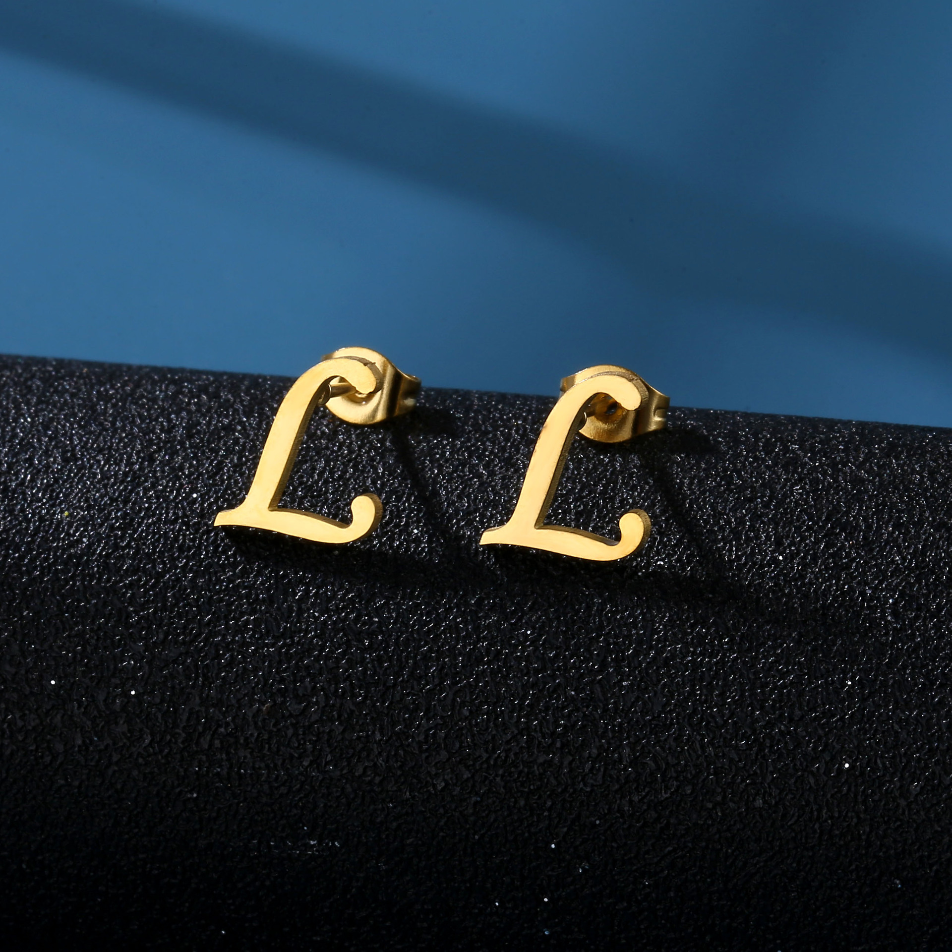 Boucles d'oreilles en acier inoxydable avec lettres initiales minuscules, à la , A/B/C/R/T, 26 lettres de l'alphabet, bijoux pour femmes et amis