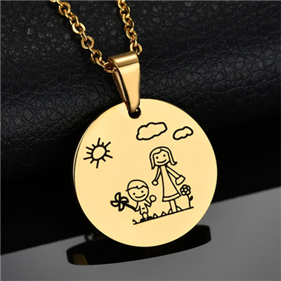 Lovely 316L Stainless Steel Family Necklace & Pendant For Mom Dad Son Daughter Love Cartoon Gold Color Link Chain Necklace: boy and mom gold