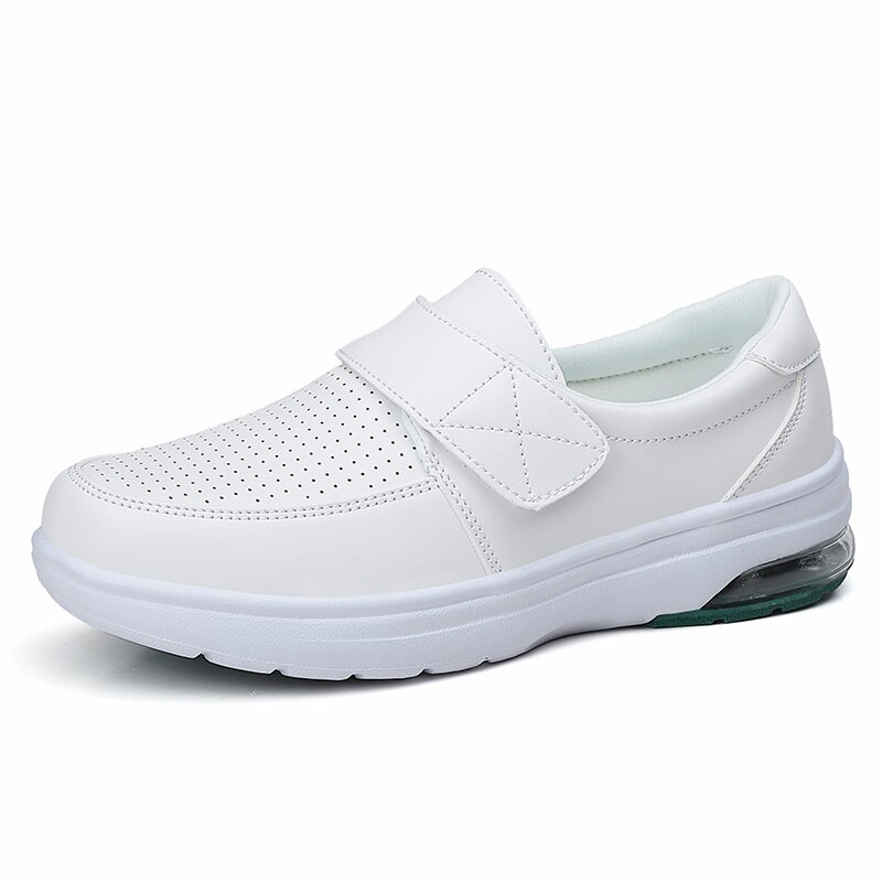 Damskie buty sportowe białe buty pielęgniarki przeciwpoślizgowe na co dzień platformy trampki wygodne buty do chodzenia nowe Pu wodoodporne mokasyny: White / 4.5