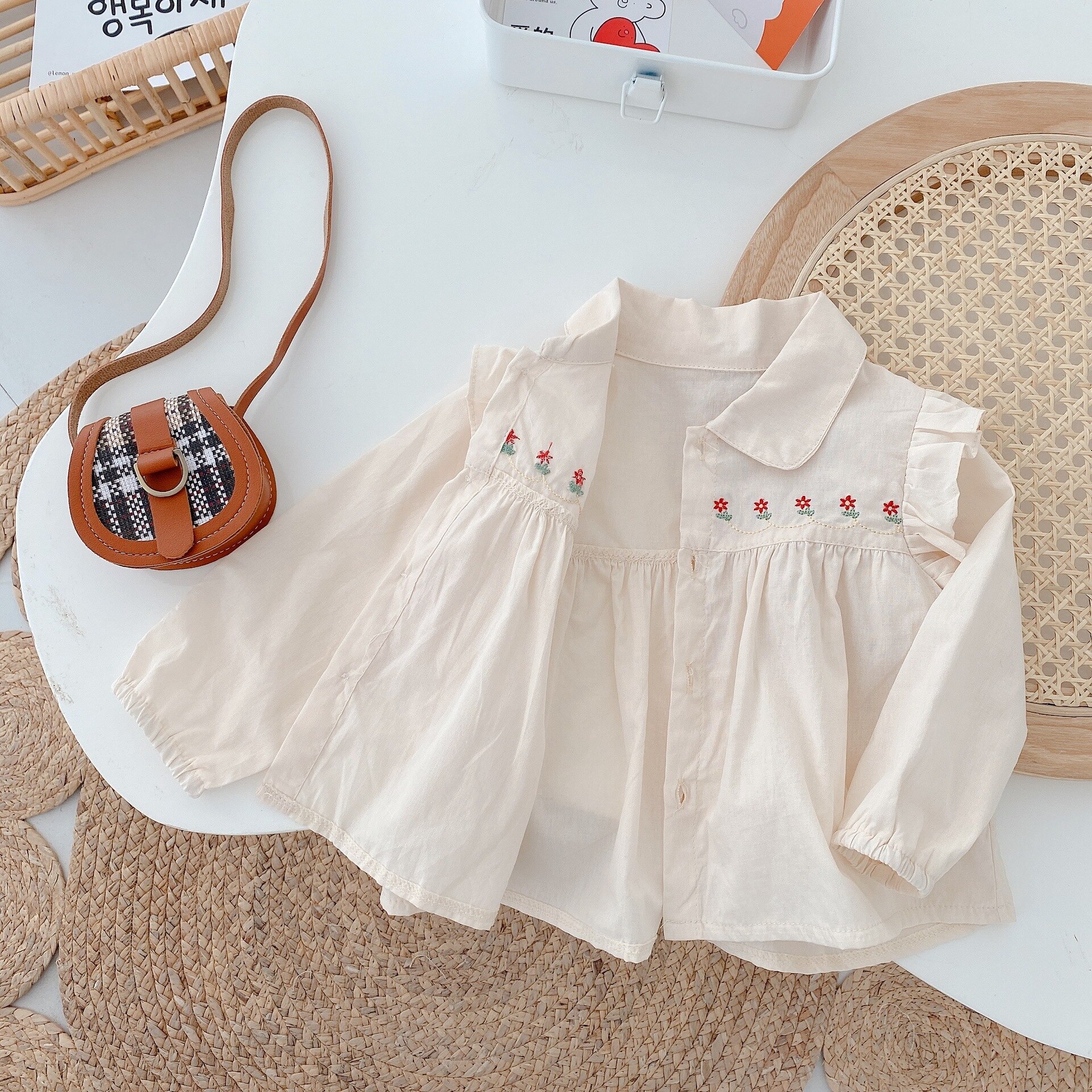 Herfst Kinderen Kids Lange Mouwen Revers Kraag Borduurwerk Bloemen Ruches Casual Prinses Party Shirts Meisjes Blouse Tops